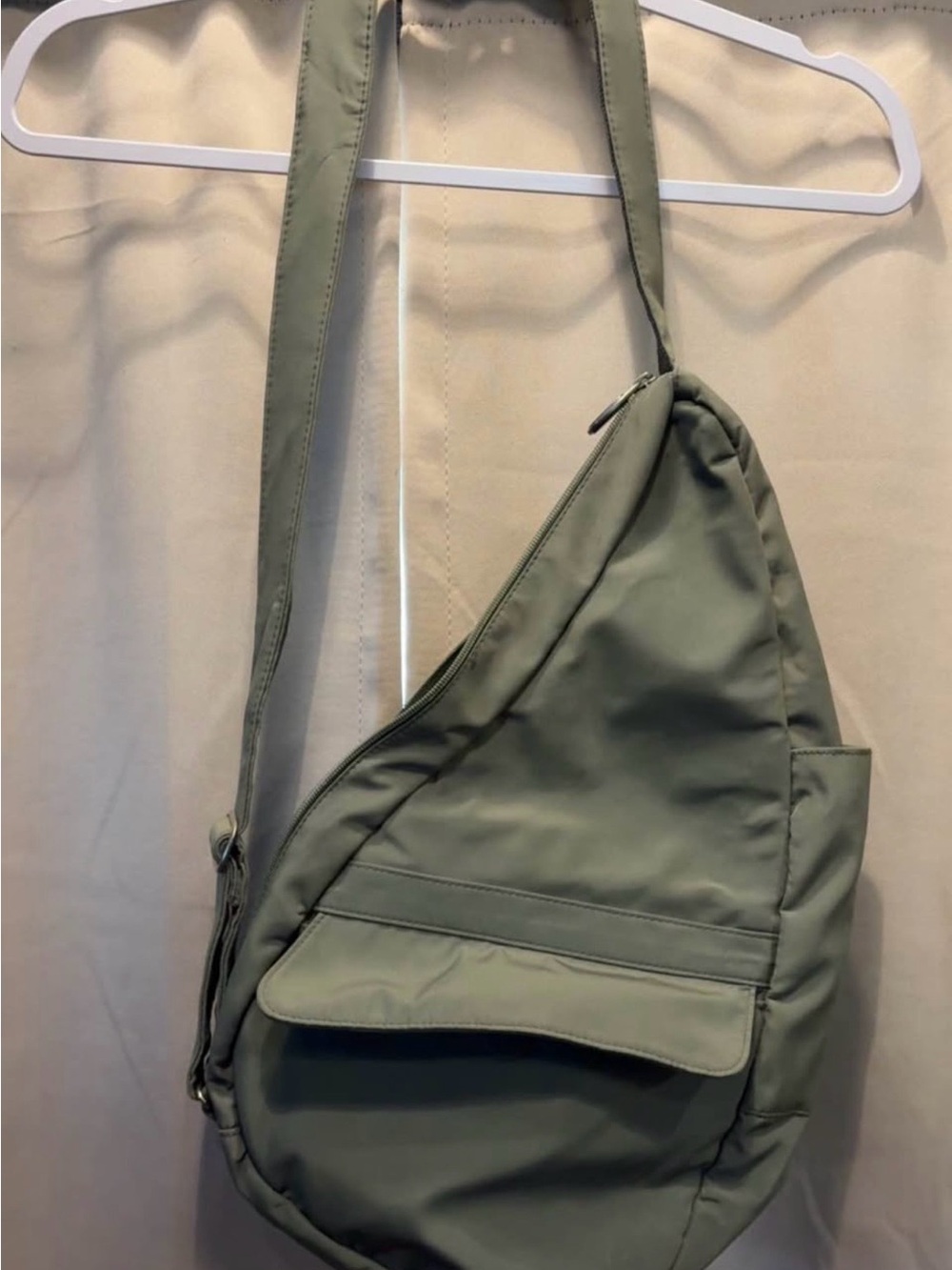 Unbranded Olive Green Crossbody Sling Bag - Sleek Everyday Carry